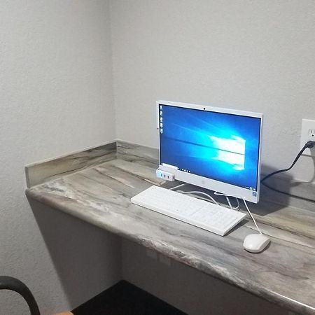 Oak Hill Inn & Suites Canton Esterno foto