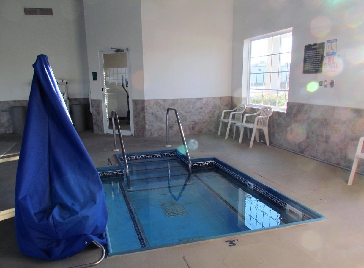 Oak Hill Inn & Suites Canton Esterno foto