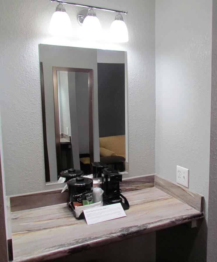 Oak Hill Inn & Suites Canton Esterno foto