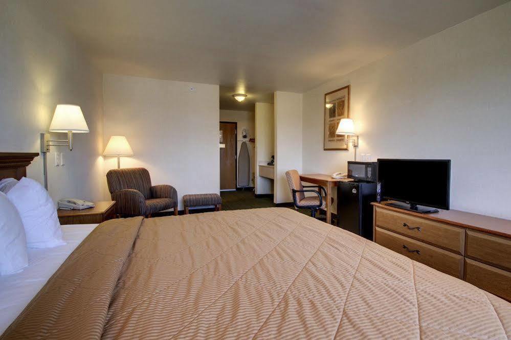 Oak Hill Inn & Suites Canton Esterno foto
